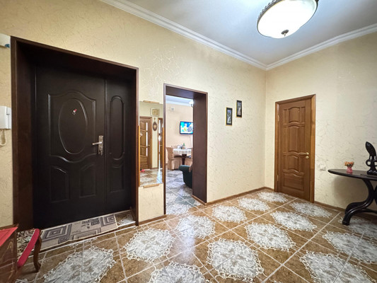 Продам двухкомнатную (2-комн.) квартиру, Пушкина ул, 41к2, Нальчик г