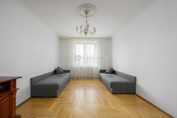 Продам трехкомнатную (3-комн.) квартиру, Ленинский пр-кт, 75/9, Москва г