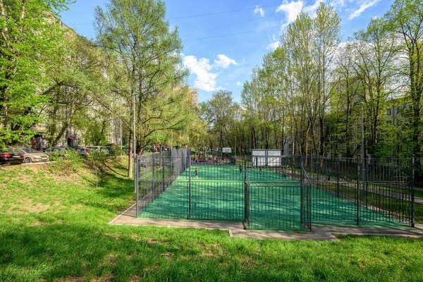 Продам трехкомнатную (3-комн.) квартиру, Ленинский пр-кт, 75/9, Москва г