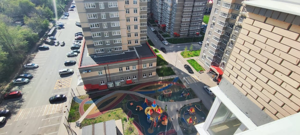 Продам трехкомнатную (3-комн.) квартиру, 40-летия Победы пр-кт, 63/17с3, Ростов-на-Дону г