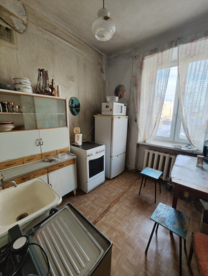 Продам двухкомнатную (2-комн.) квартиру, Орджоникидзе ул, 22, Нижний Тагил г