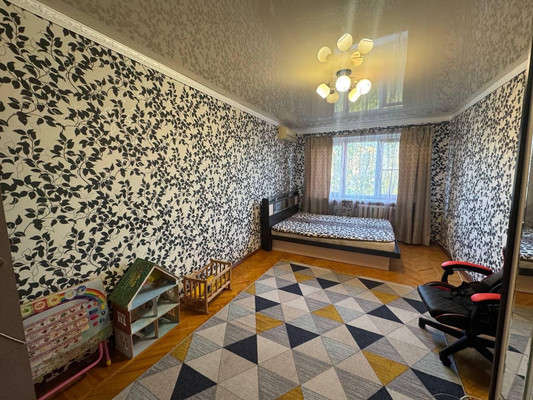 Продам двухкомнатную (2-комн.) квартиру, Каширская ул, 14, Ростов-на-Дону г