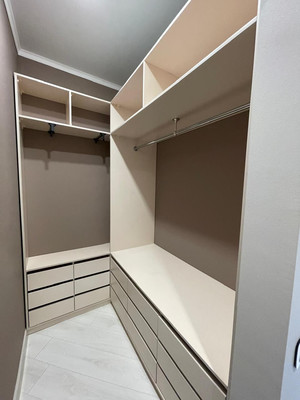 Продам трехкомнатную (3-комн.) квартиру, Стабильная ул, 3, Ростов-на-Дону г