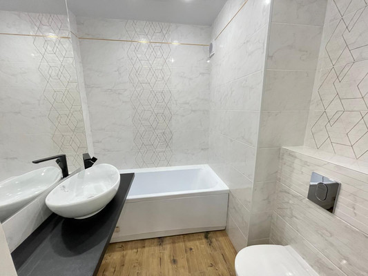 Продам трехкомнатную (3-комн.) квартиру, Стабильная ул, 3, Ростов-на-Дону г