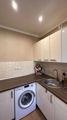 Продам двухкомнатную (2-комн.) квартиру, Зорге ул, 27, Ростов-на-Дону г