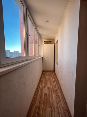 Продам трехкомнатную (3-комн.) квартиру, Еременко ул, 60к12, Ростов-на-Дону г