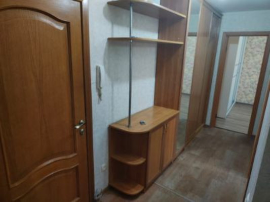 Продам двухкомнатную (2-комн.) квартиру, Таганрогская ул, 163, Ростов-на-Дону г