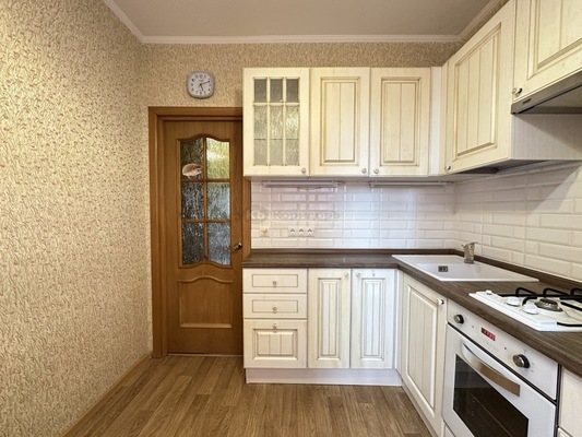 Продам двухкомнатную (2-комн.) квартиру, Маршала Чуйкова ул, 22к1, Москва г