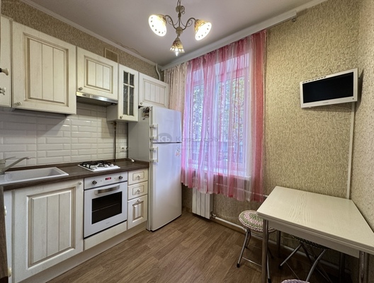 Продам двухкомнатную (2-комн.) квартиру, Маршала Чуйкова ул, 22к1, Москва г