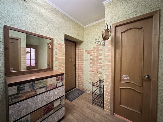 Продам двухкомнатную (2-комн.) квартиру, Маршала Чуйкова ул, 22к1, Москва г