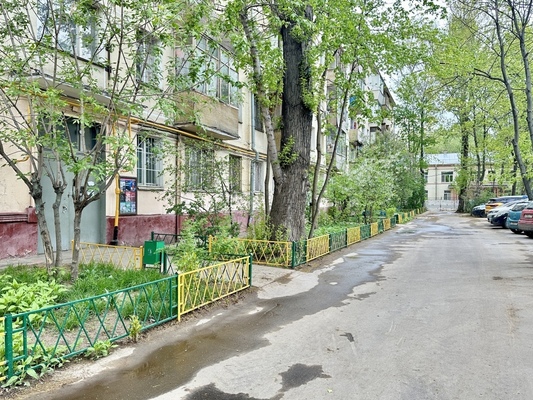 Продам двухкомнатную (2-комн.) квартиру, Маршала Чуйкова ул, 22к1, Москва г
