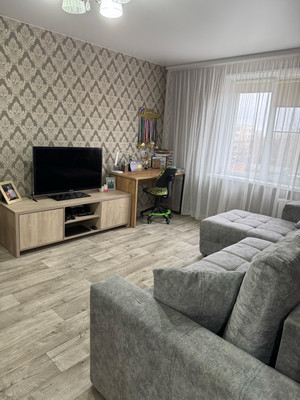 Продам однокомнатную (1-комн.) квартиру, Молодежная ул, 5ка, Волгодонск г