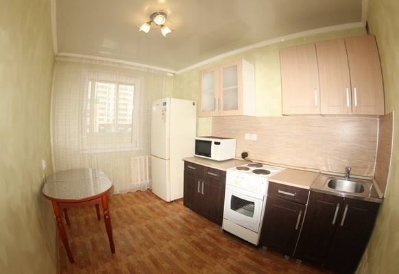 Продам однокомнатную (1-комн.) квартиру, Космонавтов ш, 166б, Пермь г
