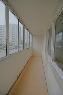 Продам однокомнатную (1-комн.) квартиру, Космонавтов ш, 166б, Пермь г