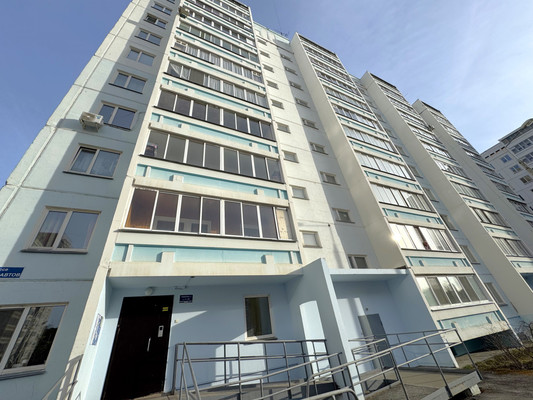 Продам однокомнатную (1-комн.) квартиру, Космонавтов ш, 166б, Пермь г