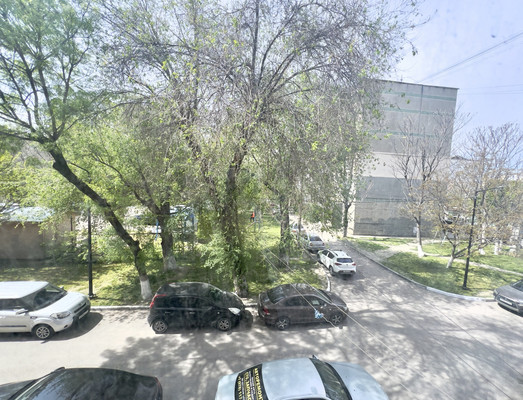 Продам двухкомнатную (2-комн.) квартиру, Самокиша ул, 4, Симферополь г