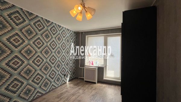 Продам двухкомнатную (2-комн.) квартиру, Им А.К.Харитонова ул, 75, Выборг г