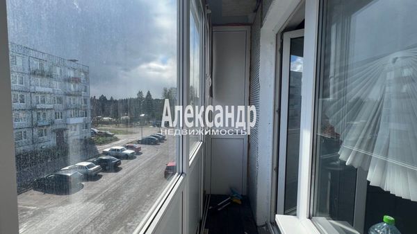 Продам двухкомнатную (2-комн.) квартиру, Им А.К.Харитонова ул, 75, Выборг г