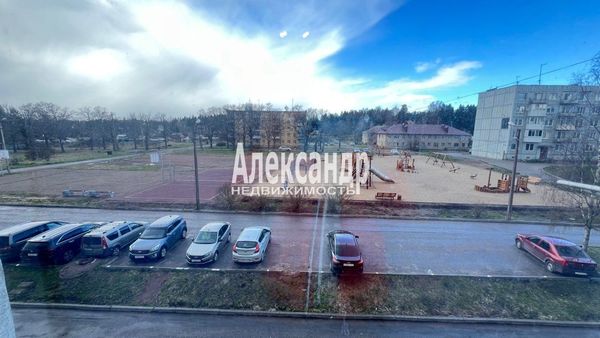 Продам двухкомнатную (2-комн.) квартиру, Им А.К.Харитонова ул, 75, Выборг г