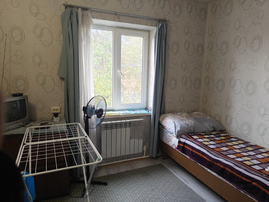 Продам комнату в 3-комн. квартире, Атарбекова ул, 41, Ростов-на-Дону г