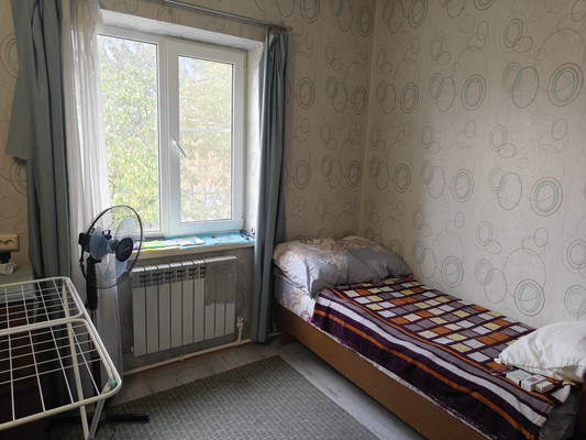 Продам комнату в 3-комн. квартире, Атарбекова ул, 41, Ростов-на-Дону г