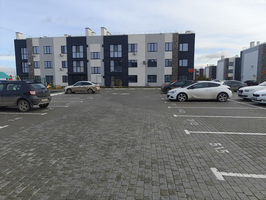 Продам двухкомнатную (2-комн.) квартиру, Олимпийское Кольцо ул, 36, Батайск г