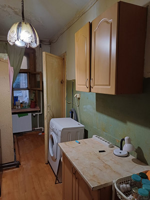 Продам комнату в 3-комн. квартире, Кавалергардская ул, 20, Санкт-Петербург г
