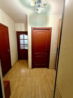 Продам однокомнатную (1-комн.) квартиру, Школьная ул, 9, Зеленый п