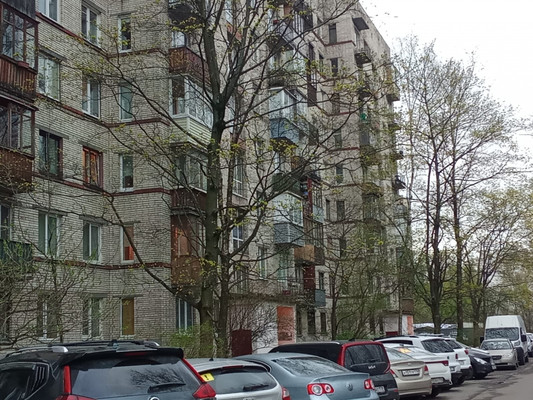 Продам трехкомнатную (3-комн.) квартиру, Бухарестская ул, 33к2, Санкт-Петербург г