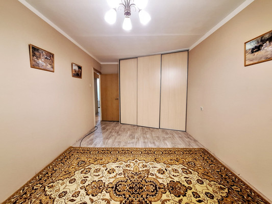 Продам двухкомнатную (2-комн.) квартиру, Юности пр-кт, 18, Ставрополь г