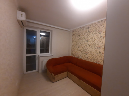 Продам однокомнатную (1-комн.) квартиру, Крупской ул, 1, Батайск г