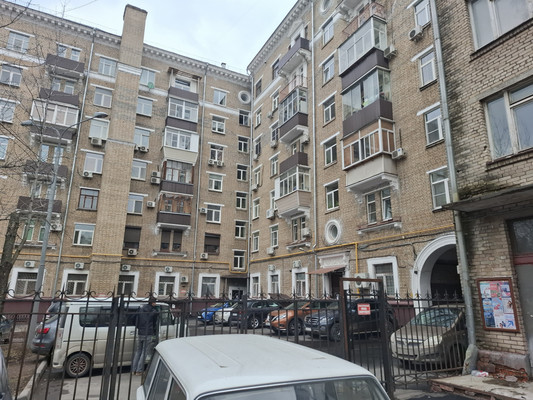 Продам трехкомнатную (3-комн.) квартиру, Чапаевский пер, 8, Москва г