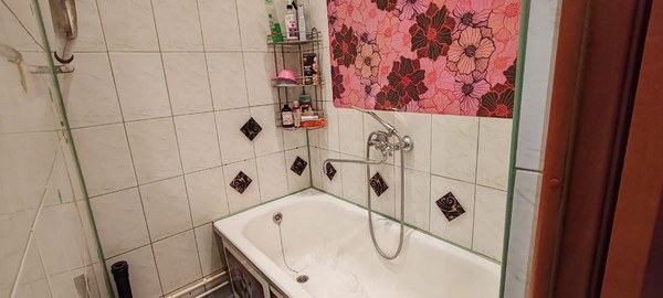 Продам двухкомнатную (2-комн.) квартиру, Мира ул, 65, Чехов г