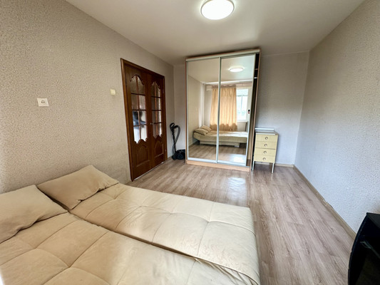 Продам однокомнатную (1-комн.) квартиру, Еременко ул, 85/7, Ростов-на-Дону г