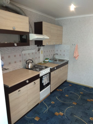Продам двухкомнатную (2-комн.) квартиру, Крылова ул, 17, Анапа г
