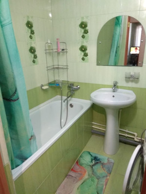 Продам двухкомнатную (2-комн.) квартиру, Крылова ул, 17, Анапа г