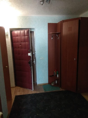 Продам двухкомнатную (2-комн.) квартиру, Крылова ул, 17, Анапа г