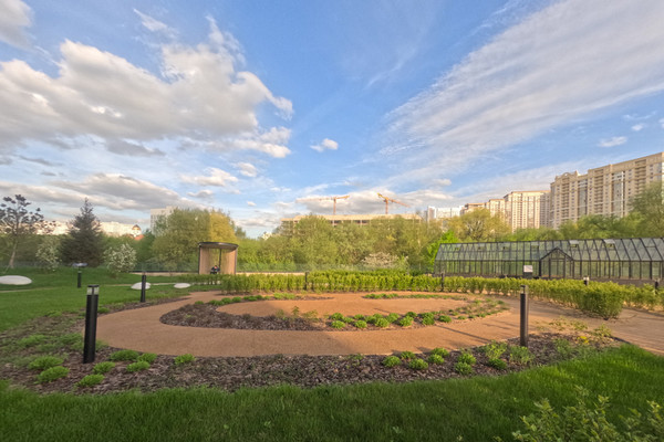 Продам двухкомнатную (2-комн.) квартиру, Генерала Дорохова ул, 49к2, Москва г