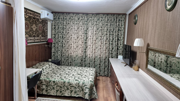 Продам многокомнатную квартиру, Чистопольская ул, 19, Казань г