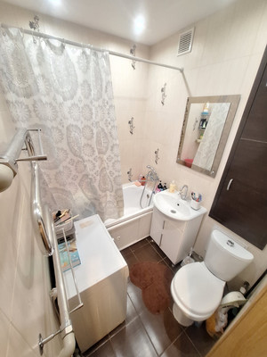 Продам двухкомнатную (2-комн.) квартиру, Краснодонцев ул, 2, Нижний Новгород г
