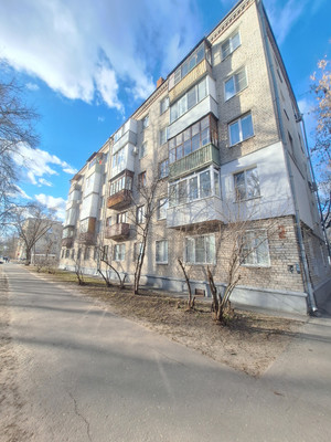 Продам двухкомнатную (2-комн.) квартиру, Краснодонцев ул, 2, Нижний Новгород г