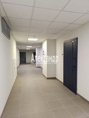 Продам однокомнатную (1-комн.) квартиру, Заводская ул, 18к2, Янино-1 гп