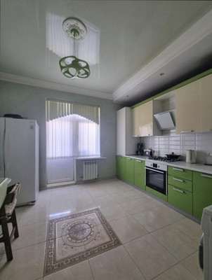 Продам двухкомнатную (2-комн.) квартиру, Эльбрусская ул, 19к3, Нальчик г