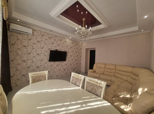Продам двухкомнатную (2-комн.) квартиру, Эльбрусская ул, 19к3, Нальчик г