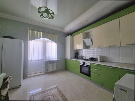Продам двухкомнатную (2-комн.) квартиру, Эльбрусская ул, 19к3, Нальчик г