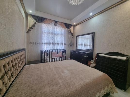 Продам двухкомнатную (2-комн.) квартиру, Эльбрусская ул, 19к3, Нальчик г