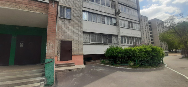 Продам однокомнатную (1-комн.) квартиру, Переверткина ул, 47, Воронеж г