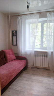 Продам однокомнатную (1-комн.) квартиру, Островского ул, 48/77, Рязань г