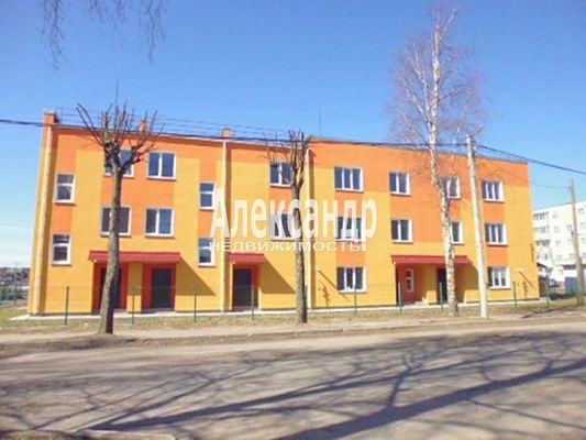 Продам трехкомнатную (3-комн.) квартиру, Карла Маркса ул, 48, Лодейное Поле г