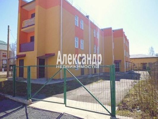 Продам трехкомнатную (3-комн.) квартиру, Карла Маркса ул, 48, Лодейное Поле г